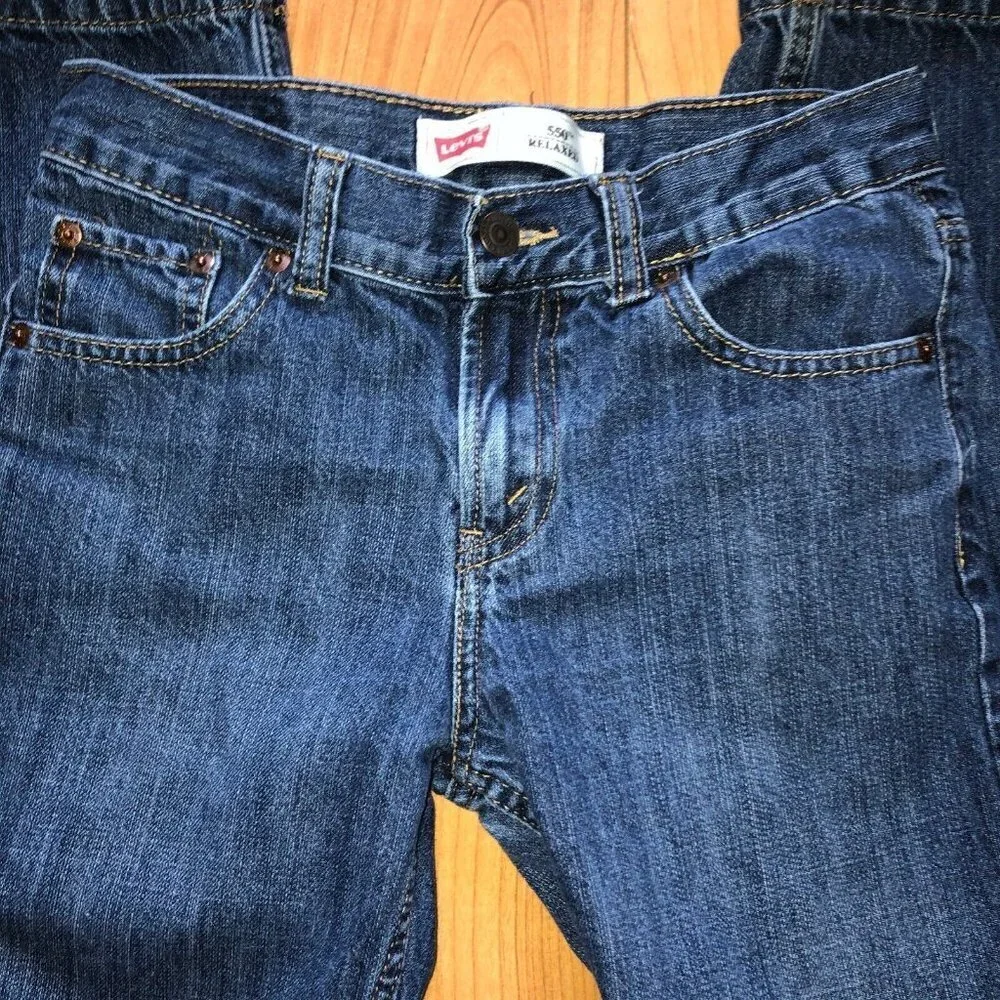 Levis 550 Size 12 Reg 26 x 26 Dark Wash Relaxed Denim Jeans Casual Pants